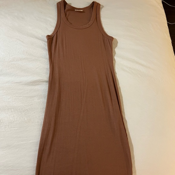 Clyque The Label - Picture 2 of 3